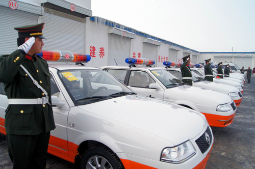 新疆兵團六師五家渠市交通局為基層團場配發(fā)14輛執(zhí)法車
