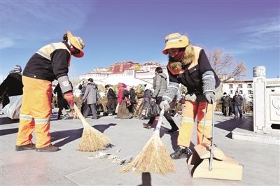西藏日?qǐng)?bào)盤點(diǎn)2014年拉薩大事記：新面孔