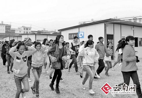 云南景谷震區(qū)學(xué)校全部復(fù)課