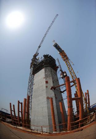 杭州灣上第二座跨海大橋——嘉紹跨海大橋建設(shè)進度過半