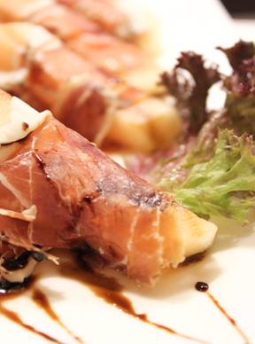臺灣美食節(jié)引爆杭州海外?；使诩偃站频? width=