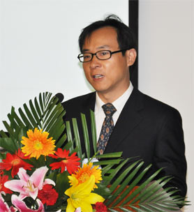Illegal immigrants: China's rise as a land of opportunity? – Guest profile - “三非”外國人：中國成為機會之地？- 嘉賓介紹