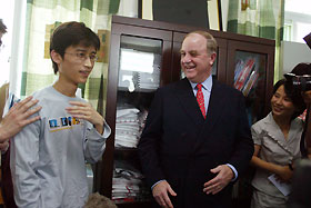 Sino-US programme targets HIV/AIDS