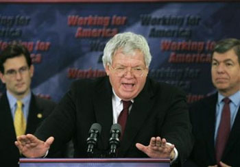 US lawmakers reject immediate Iraq pullout