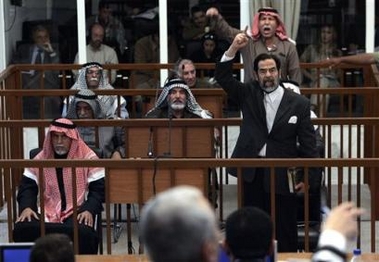 Saddam yells at judge in unruly session