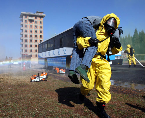 Anti-terror exercise in Kunming