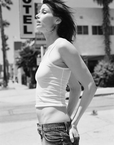 Bridget Moynahan photo gallery