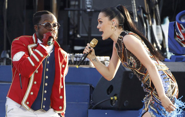 Celebrities perform at the Diamond Jubilee concert