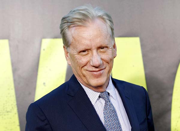 'Savages' premieres in Los Angeles