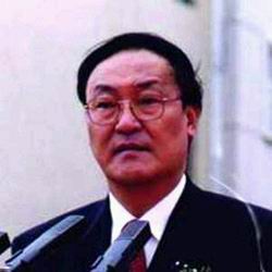 中企老總財(cái)富論壇做“虔誠”傾聽者