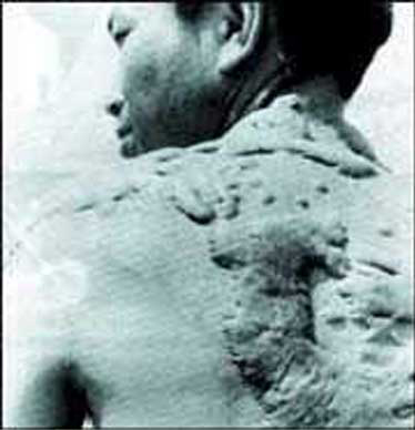 核危機(jī)秘聞：當(dāng)人類(lèi)與核戰(zhàn)幽靈擦肩而過(guò)