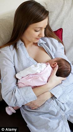 英科學(xué)家最新研究：過(guò)早給嬰兒斷奶會(huì)引發(fā)過(guò)敏癥