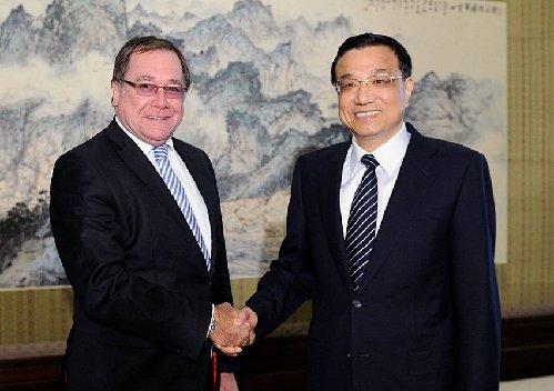 李克強(qiáng)會(huì)見新西蘭外長(zhǎng)麥卡利