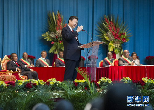 習近平在剛果共和國議會發(fā)表演講