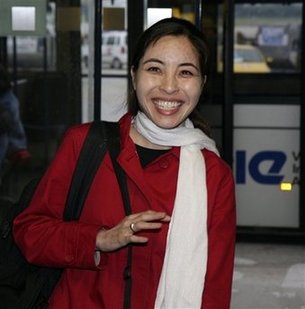 獲釋美國女記者從伊朗抵達(dá)維也納 避談獄中生活