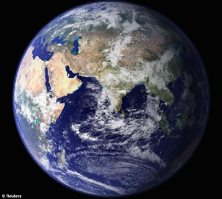NASA照片顯示迪拜“世界島”正下沉 中國(guó)企業(yè)曾投巨資