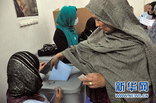 塔利班發(fā)動(dòng)襲擊破壞阿富汗議會選舉 5名警察被打死
