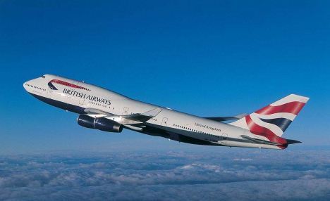 10月2日兩起客機(jī)險情：英航機(jī)翼冒煙 印航機(jī)艙冒煙
