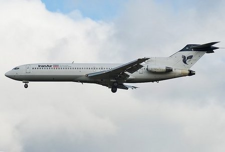 伊朗載106人客機(jī)迫降時墜毀 至少77人遇難