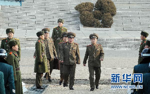 韓朝在板門店開始高級(jí)軍事會(huì)談?lì)A(yù)備會(huì)談