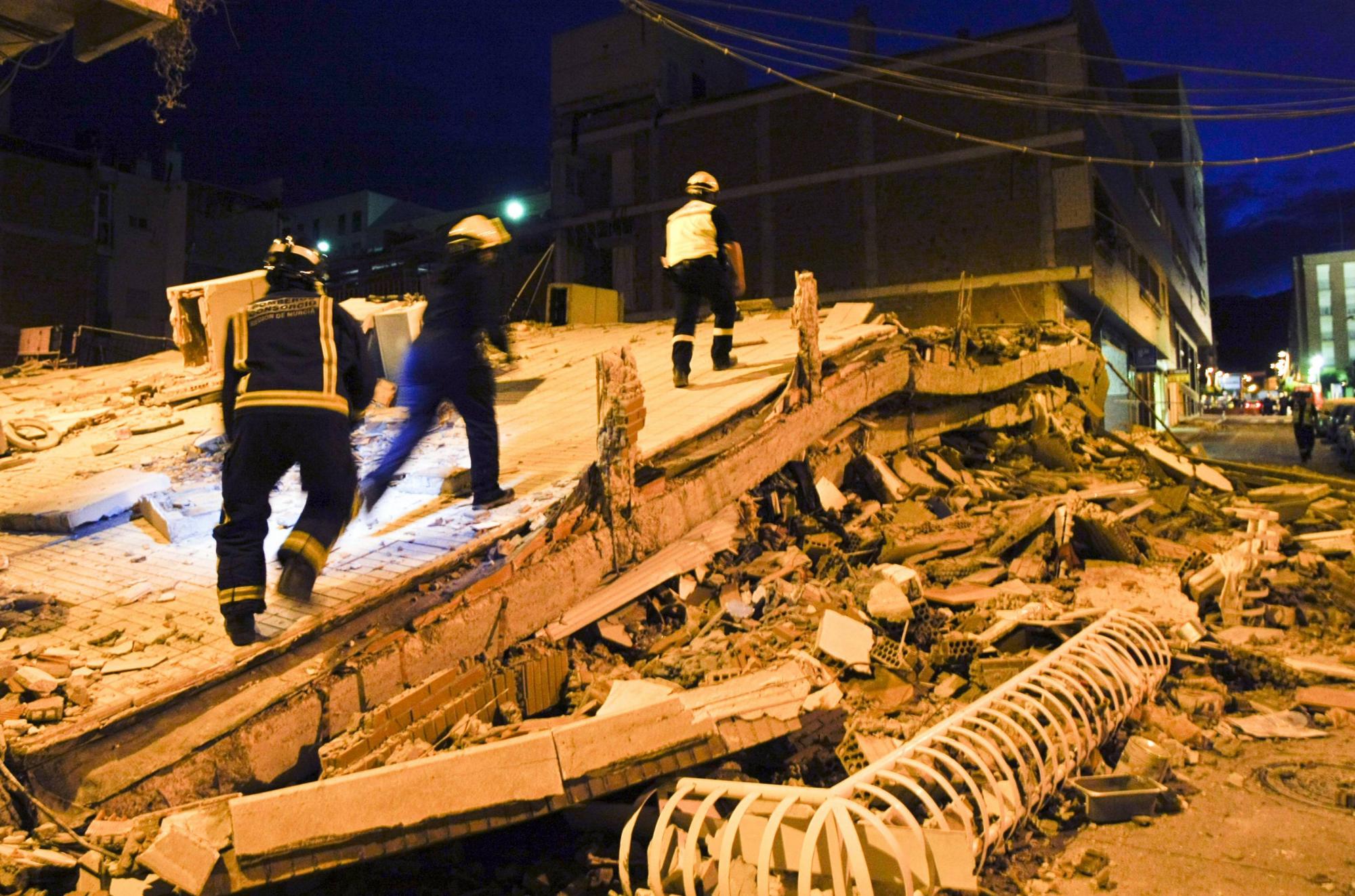 西班牙遭遇50多年來最嚴重地震 致8死數(shù)十傷