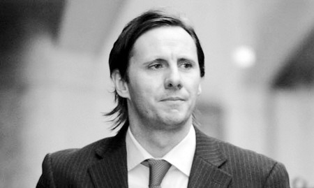 竊聽丑聞致英百年小報(bào)?？?英首相昔日發(fā)言人被逮捕