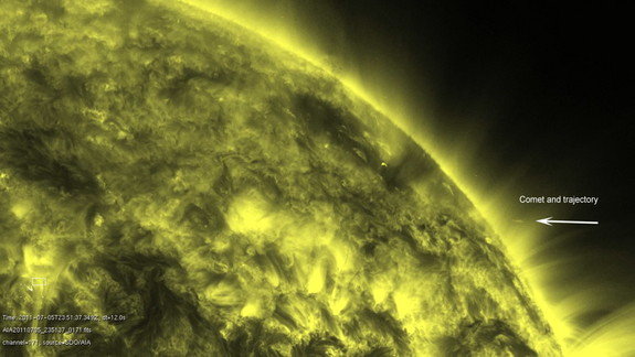 NASA首次拍到彗星撞擊太陽(yáng)消亡的畫(huà)面