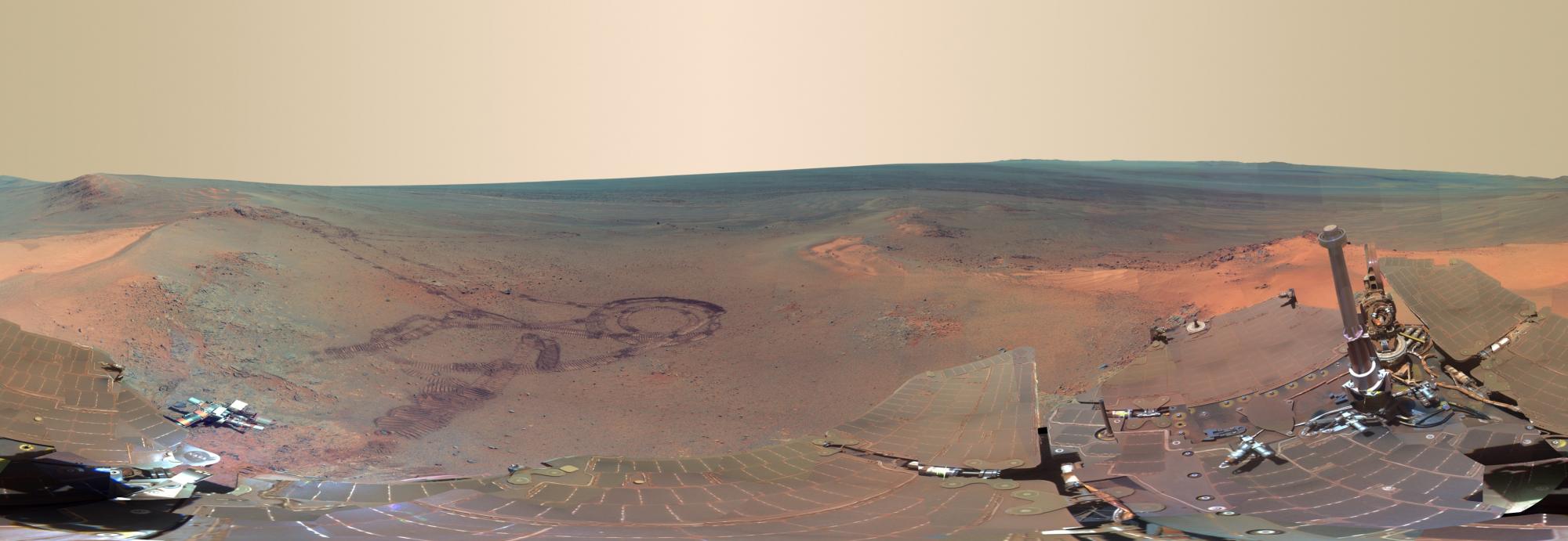 NASA公布火星地表高清廣角圖 拍攝過程歷時(shí)4個(gè)月