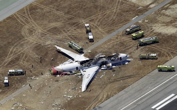 韓國客機墜毀致28名中國乘客受傷 10人較嚴(yán)重