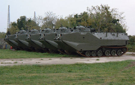 臺(tái)軍陸戰(zhàn)隊(duì)AAV7兩棲登陸車明天正式成軍