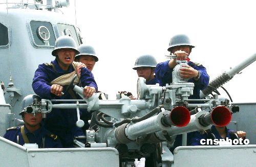 東海艦隊惡劣海況中錘煉戰(zhàn)力