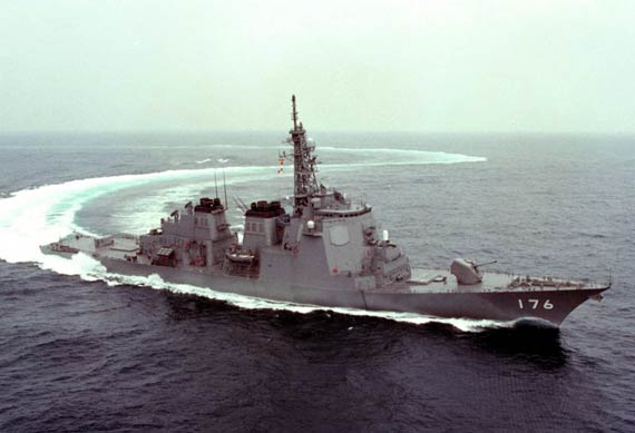 日本將首邀中國(guó)防長(zhǎng)參觀宙斯盾級(jí)驅(qū)逐艦