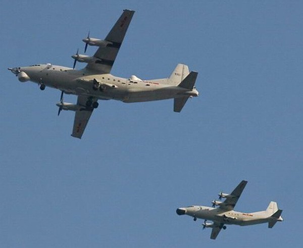 中國(guó)空軍現(xiàn)役機(jī)型圖集
