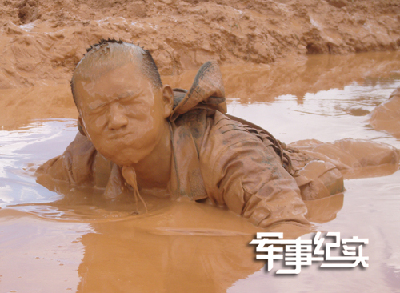 現(xiàn)實(shí)版老A 解密中國(guó)反恐精英訓(xùn)練