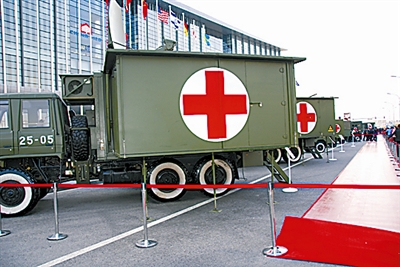 我軍新一代衛(wèi)生裝備亮相國際展臺(tái)
