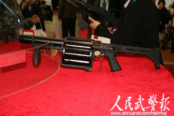 國(guó)際警用裝備博覽會(huì)：武警研發(fā)槍械受關(guān)注