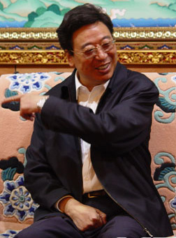 中國為什么要修建青藏鐵路？