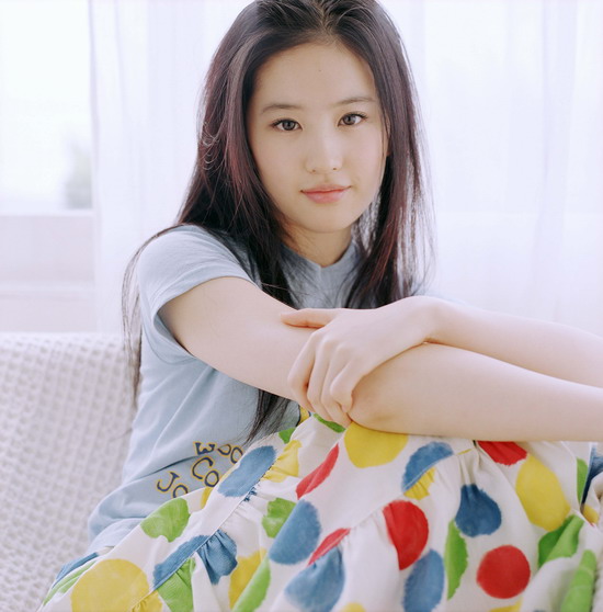 劉亦菲初試啼聲發(fā)行新專輯 9月《放飛美麗》(圖)
