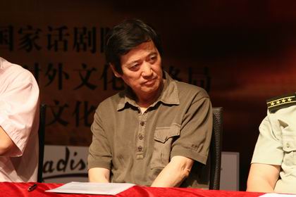 向大師致敬：《建筑大師》等六臺(tái)大戲紀(jì)念易卜生百年 
