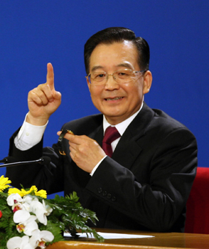 溫家寶總理答中外記者提問實(shí)錄