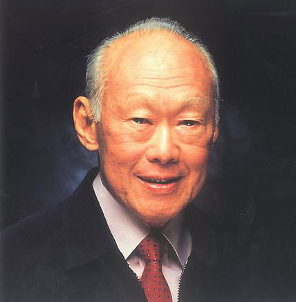 李光耀：世界將以新態(tài)度與中國打交道