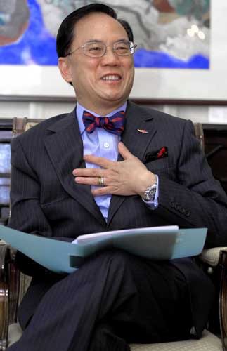 曾蔭權：書寫香港精神