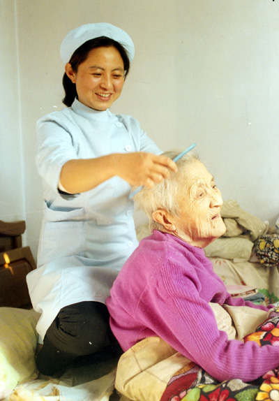 中國日報：“建設(shè)和諧、富強(qiáng)的新遼寧”系列報道