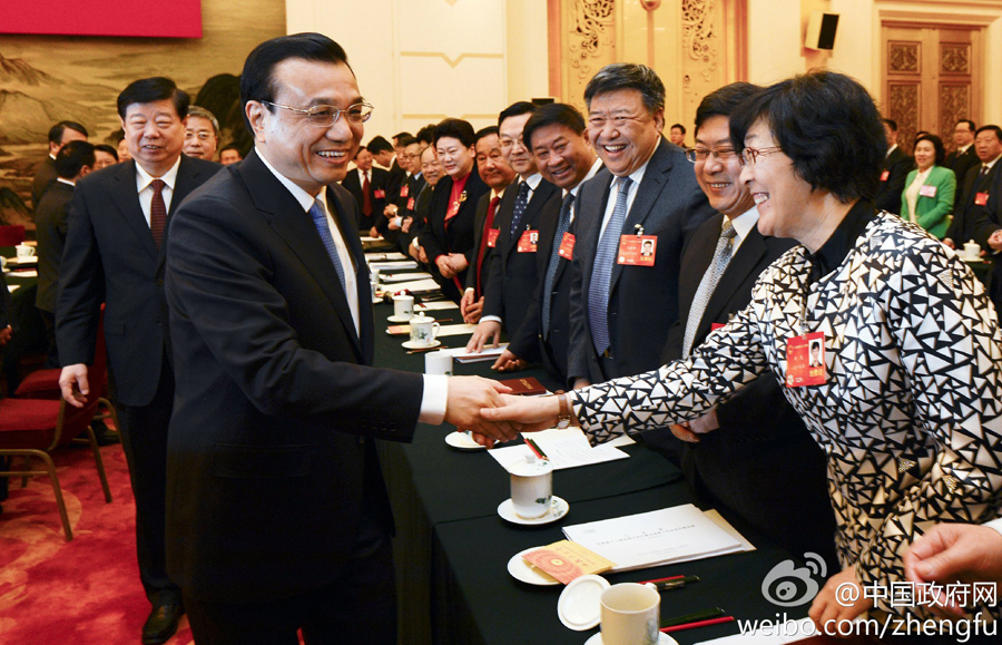 李克強(qiáng)參加山東代表團(tuán)審議