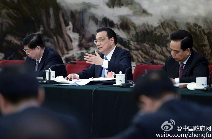 李克強(qiáng)參加山東代表團(tuán)審議