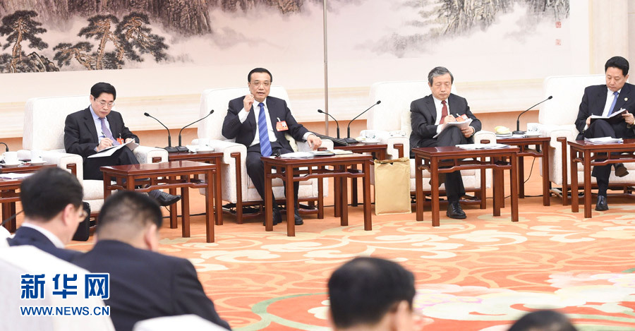 習(xí)近平等分別參加全國人大會(huì)議一些代表團(tuán)審議