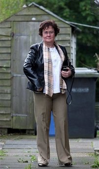 英國“超女”蘇珊大嬸拒絕與奧巴馬共進(jìn)晚宴