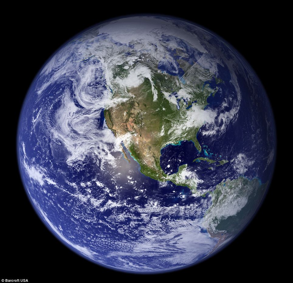 NASA公布迄今最清晰地球太空照 堪稱完美