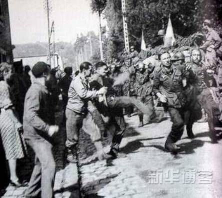 1915-1945年極具震撼力的戰(zhàn)爭新聞?wù)掌?/></a></p>

<p align=