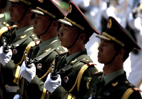 中國人民解放軍儀仗方隊亮相墨西哥閱兵式